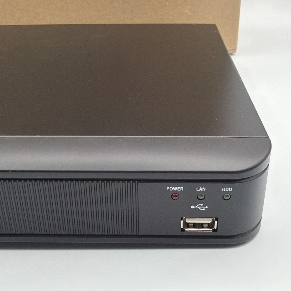 ZOSI ZR08ZM 8-Channel CCTV Digital Video Recorder DVR H.264 720p 0TB Black